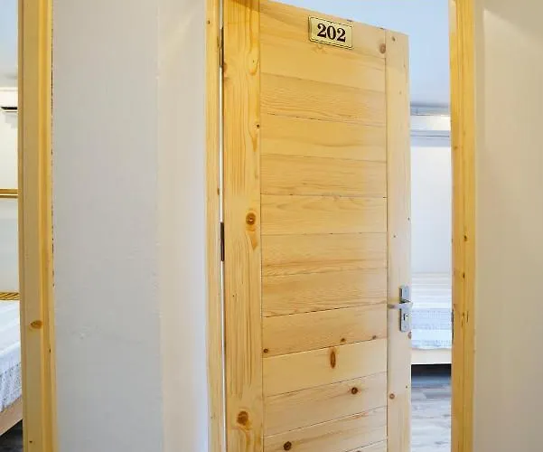 Bed &amp; Breakfast Bay Almorhome Hạ Long